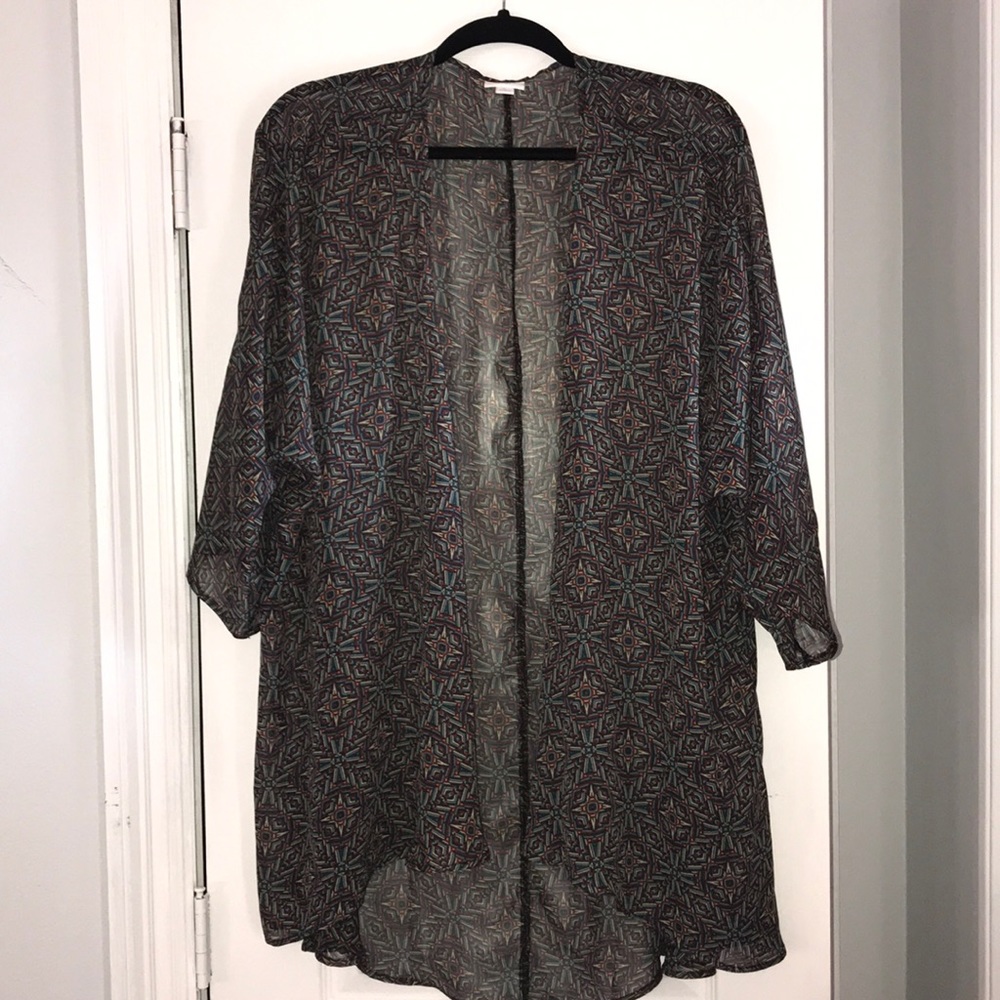 LulaRoe Lindsay Kimono Sheer Size L